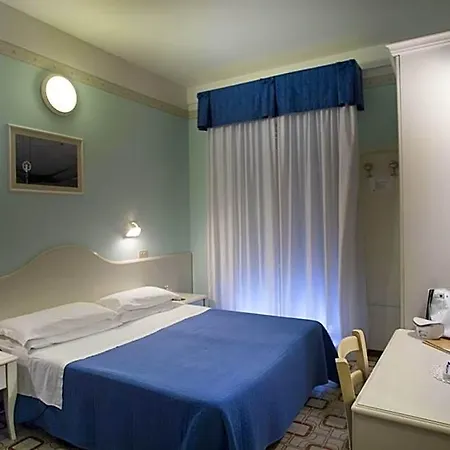 Hotel Cadiz