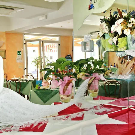 卡迪兹酒店