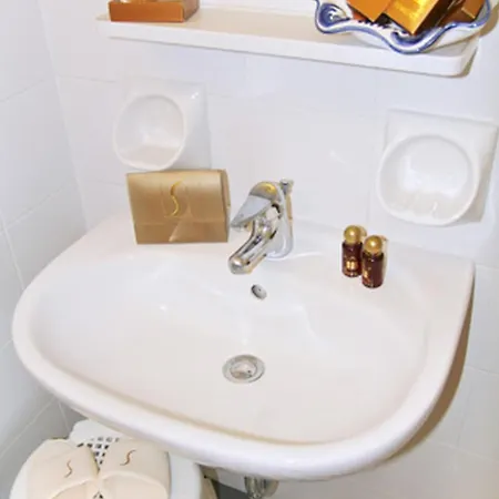 Otel Cadiz Rimini